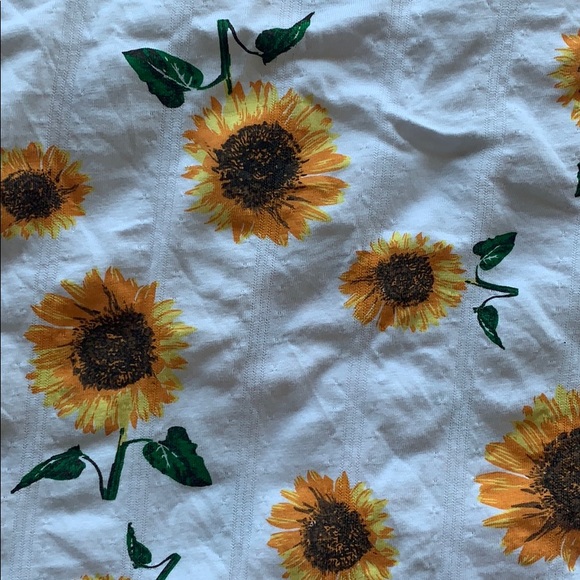 Sunflower T-shirt - Picture 2 of 4